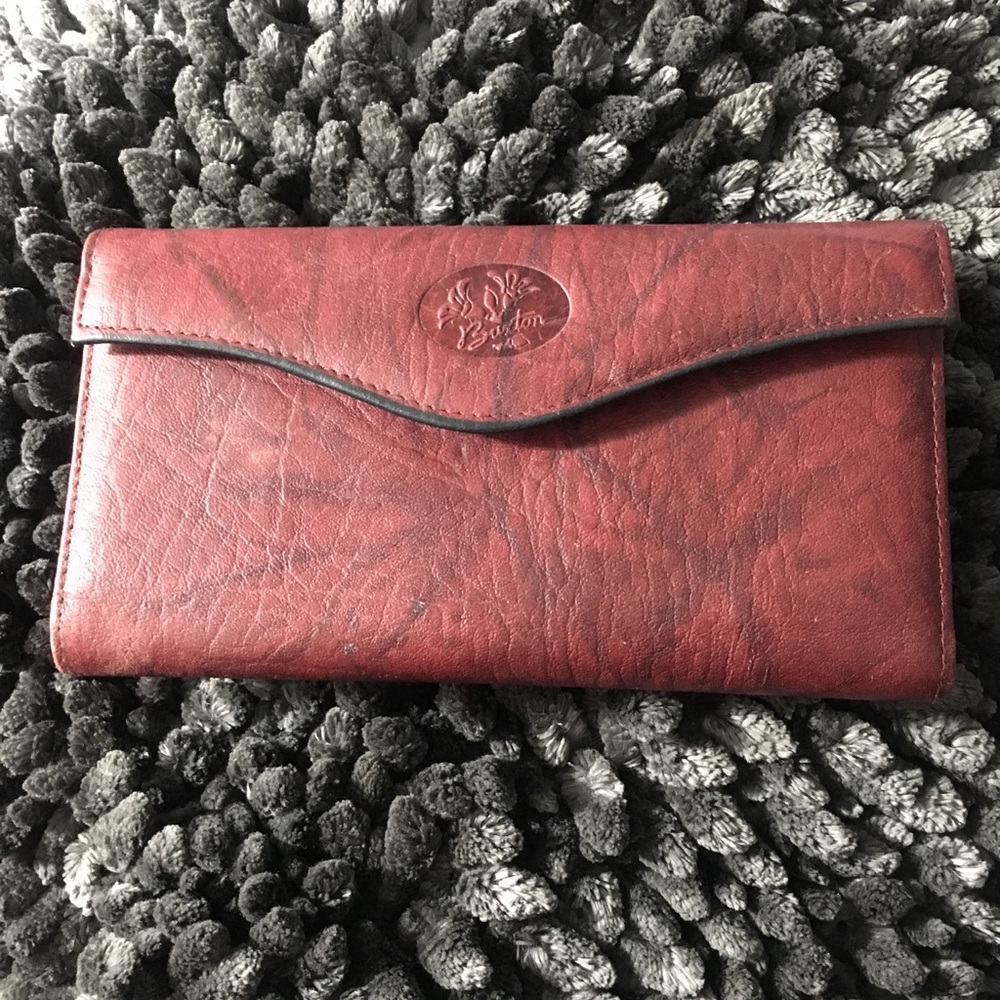 Buxton woman’s wallet